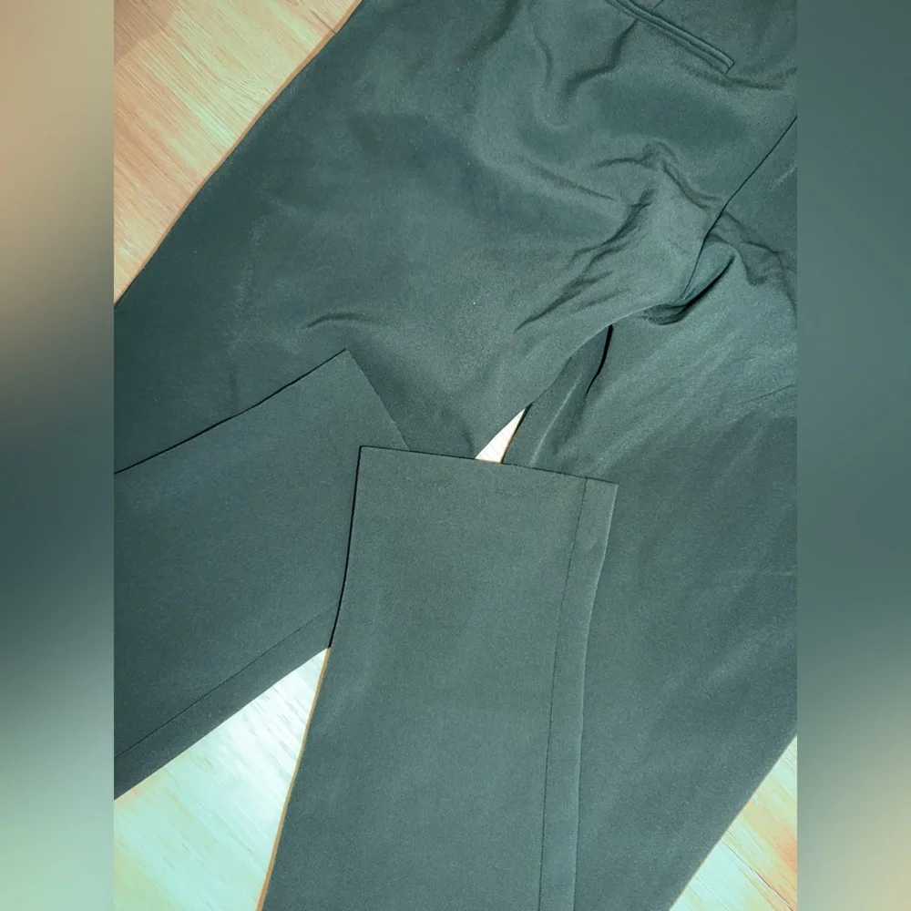 Theory Trouser Pants - Picture 5 of 6